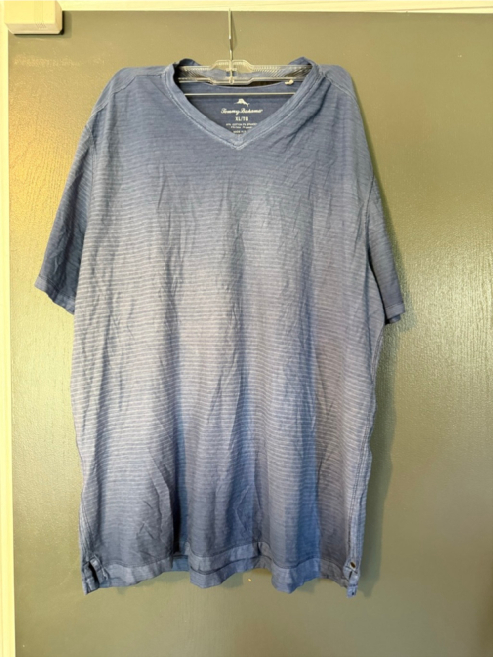 Men's Tommy Bahama Blue V-Neck Short Sleeve Tee XL
